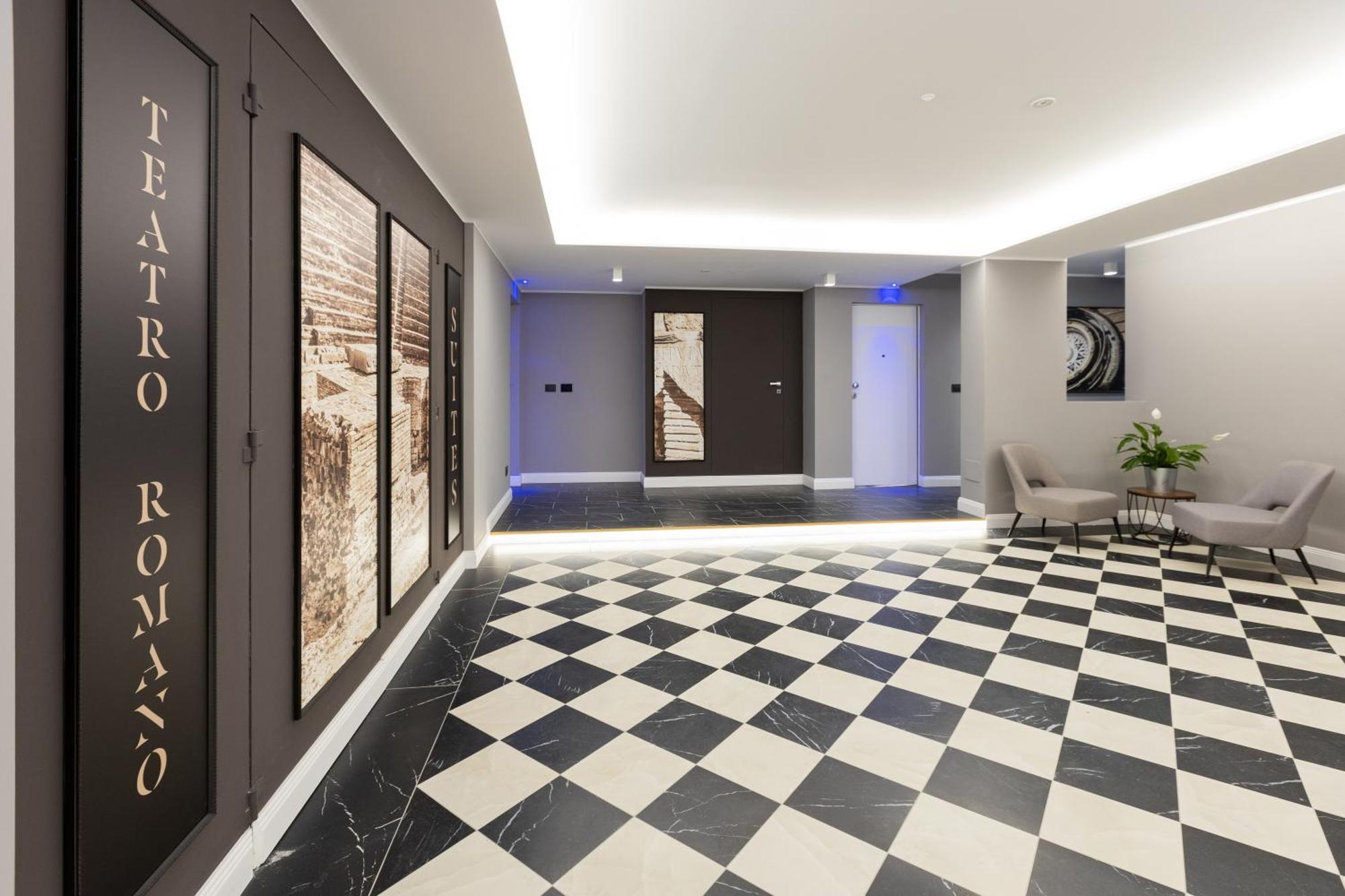 Teatro Romano Exclusive Suites Triest Zewnętrze zdjęcie