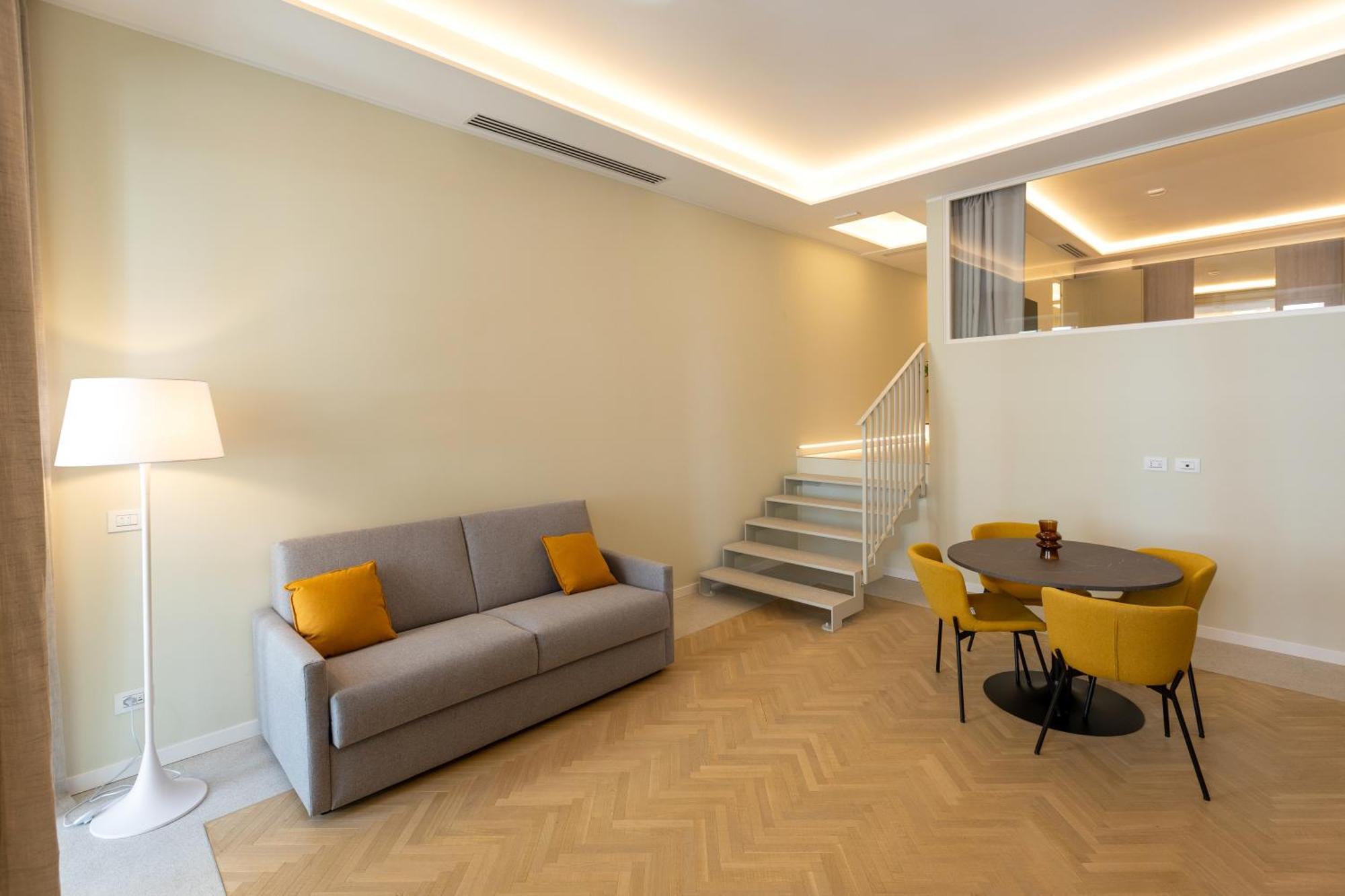 Teatro Romano Exclusive Suites Triest Zewnętrze zdjęcie