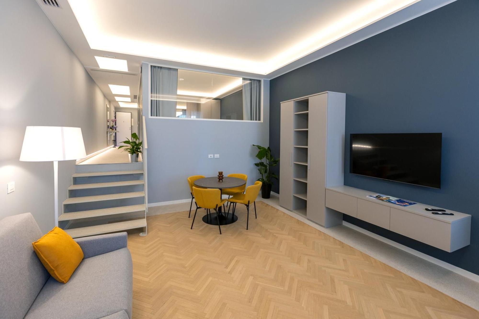 Teatro Romano Exclusive Suites Triest Zewnętrze zdjęcie